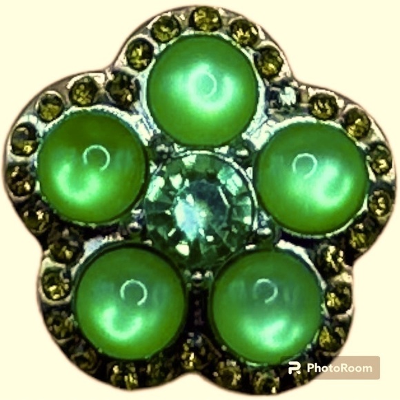 Ginger Snap #220 “Green Pearls & Gems”For 18mm Snap Jewelry! Please SEE VIDEO! - Picture 1 of 7